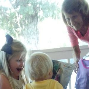 Meet your Posher, Ashley